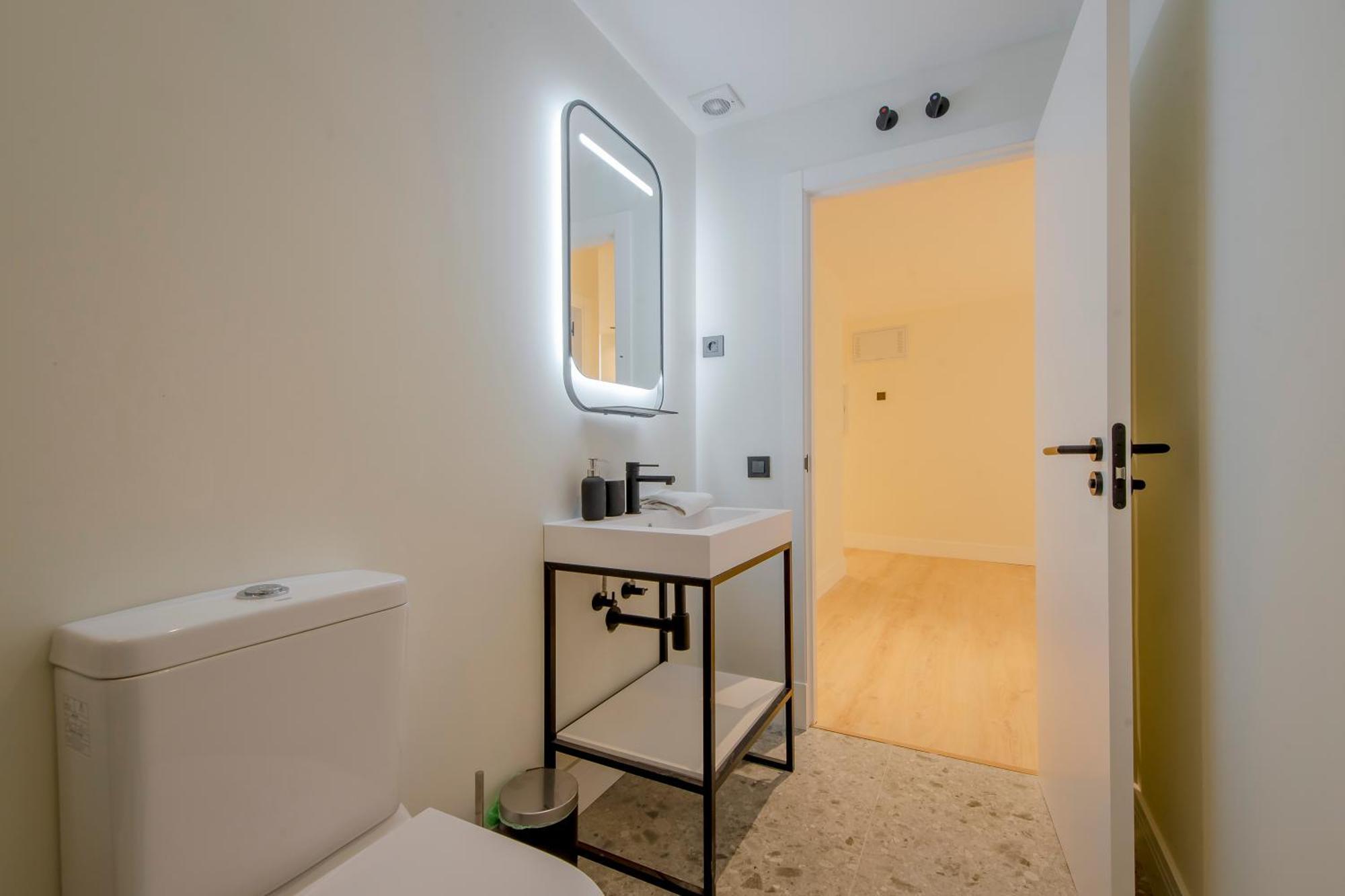 Apartamento Malasana Calida 4, Ven A San Bernardo 20 E3 Madrid